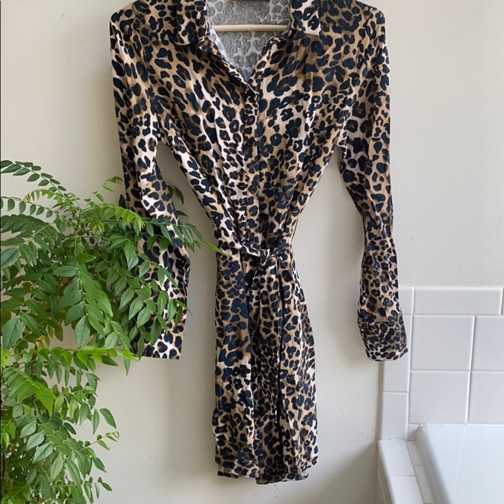 A&F Leopard Collared Button Down Dress with Belt